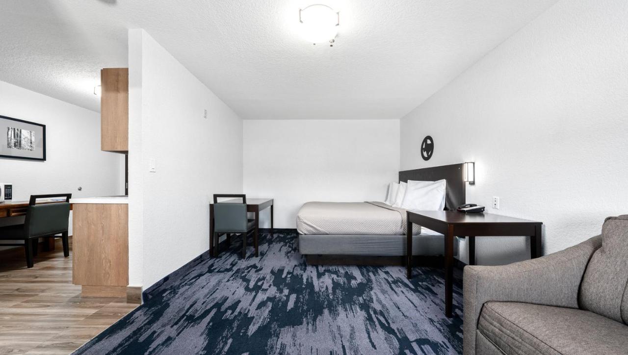 Hotel Atria And Rv