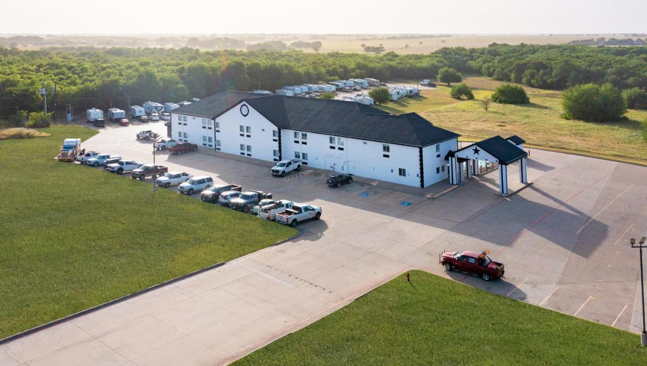 Atria And Rv Hotel
